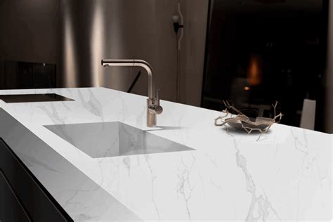 statuario dior quartz slab